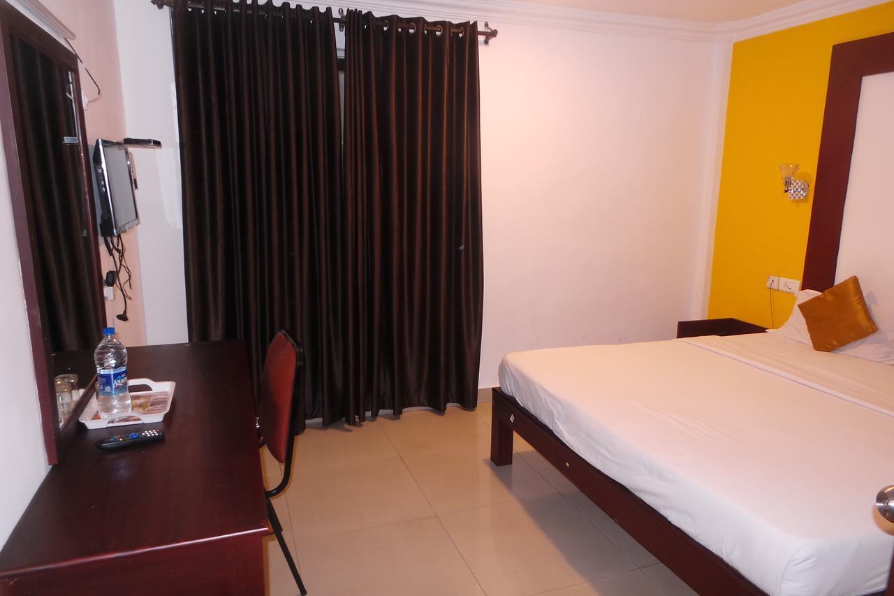 Hotel Wayanad Regency Kedavur Luaran gambar